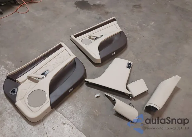 SCBET9ZAXFC042716: 42621840