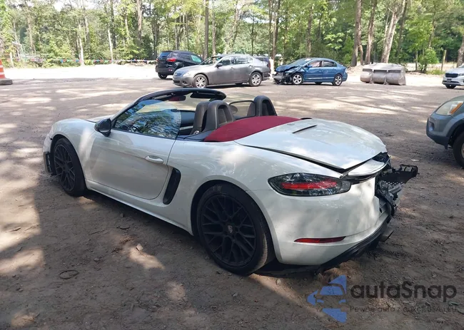 WP0CA2A8XHS221440: 42621841