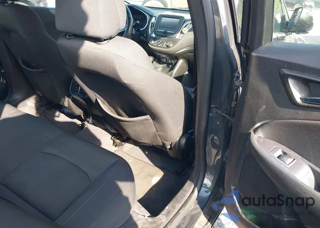 1G1ZD5ST9JF257665: 42621188