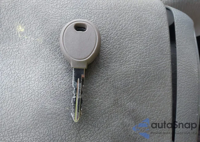 1C4NJRBB0CD554982: 42621309