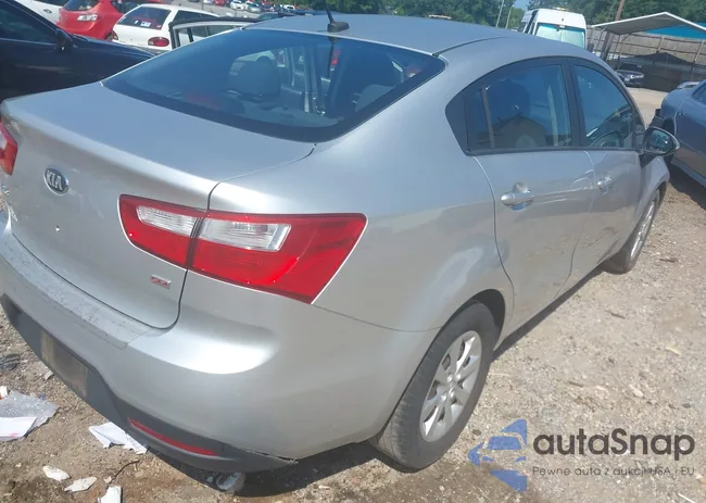 KNADM4A37D6205210: 42621331