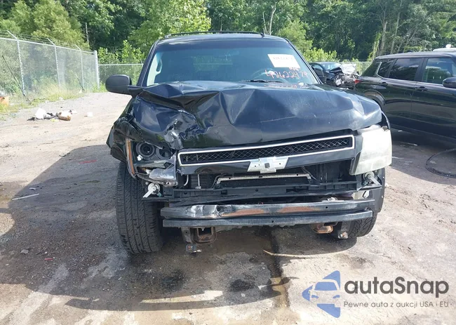 1GNSCAE02BR154309: 42622474