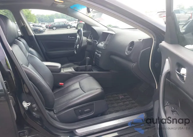 1N4AA5AP9CC858537: 42622537