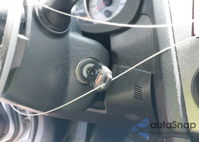 JF1GPAC66D2800379: 42622705