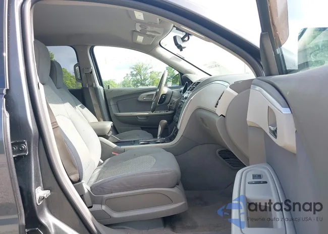 1GNKRFED6BJ318867: 42622881