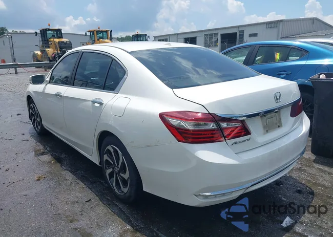 1HGCR2F79GA049853: 42622883