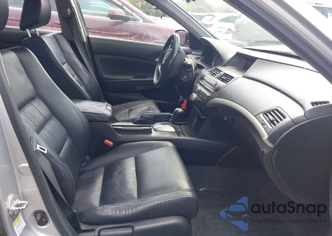 1HGCP2F60CA128321: 42621995