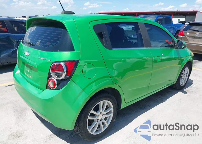 1G1JC6SH3F4113565: 42622053