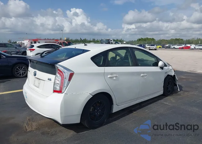 JTDKN3DU0E1801957: 42622105