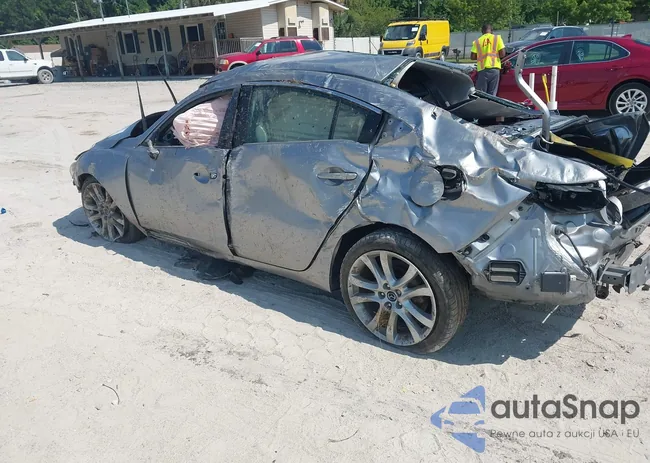 JM1GJ1V68F1174965: 42622263