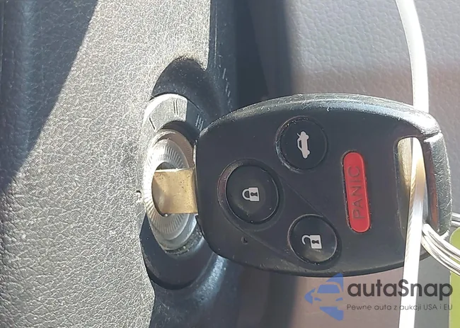 2HGFB2F56CH581895: 42623414