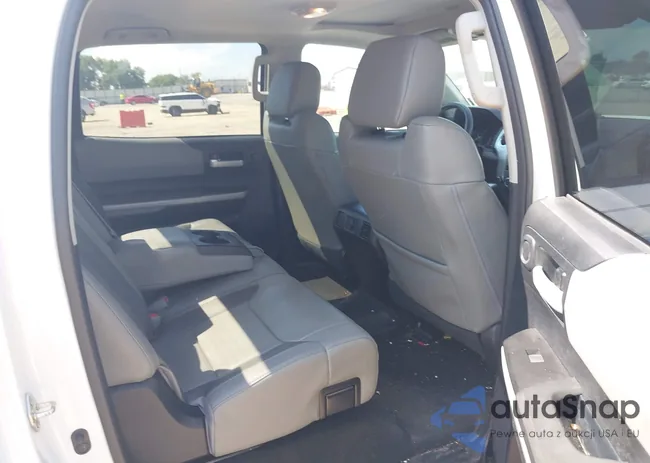 5TFHW5F1XJX767085: 42623420