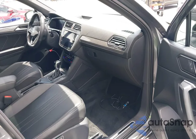 3VVCB7AX4RM066123: 42623453