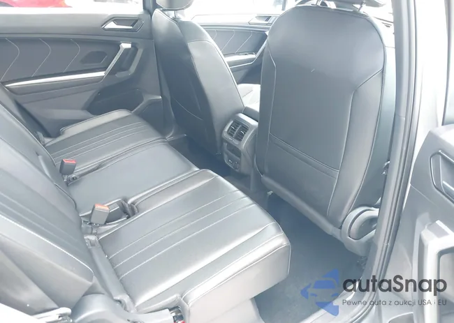 3VVCB7AX4RM066123: 42623453