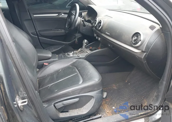 WAUB8GFF1J1011605: 42623576