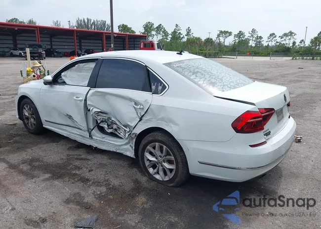 1VWAT7A38HC085593: 42623640