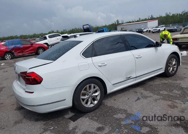 1VWAT7A38HC085593: 42623640