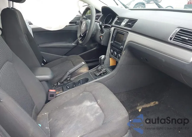 1VWAT7A38HC085593: 42623640