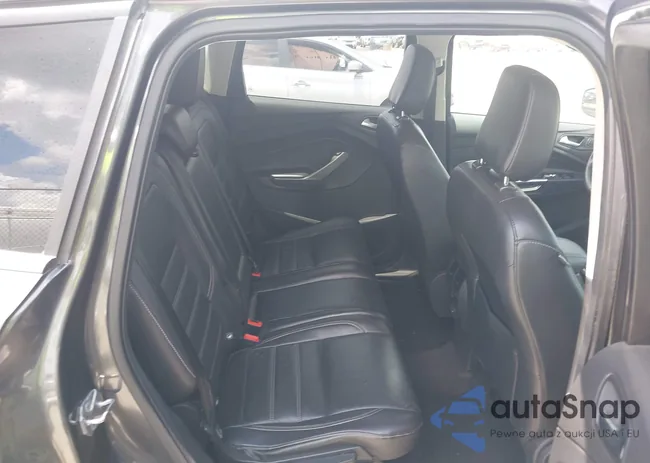 1FMCU9HD4JUA14941: 42623646