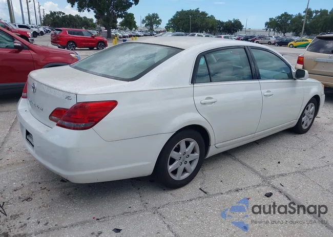 4T1BK36B78U288290: 42623746