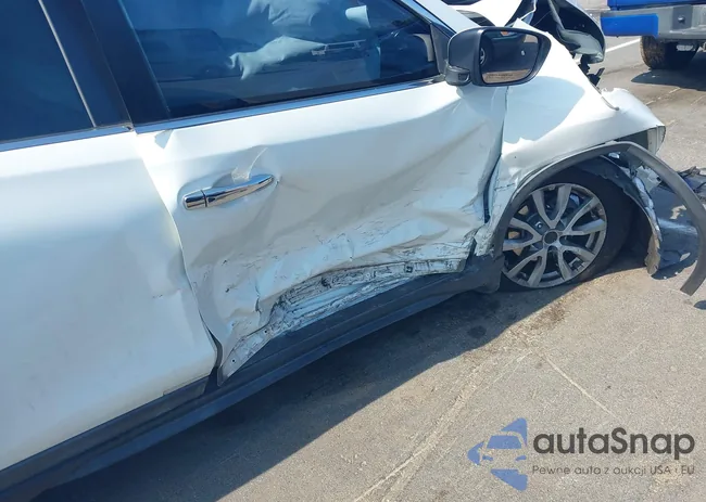 KNMAT2MT2HP559659: 42623822