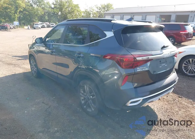 KNDEU2AA1P7394638: 42623847