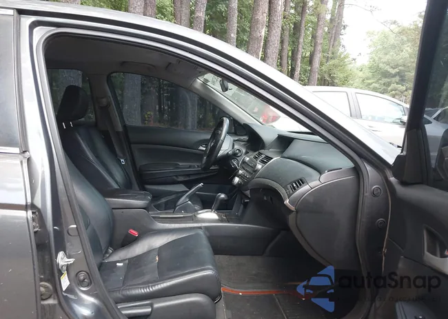 1HGCP2F60CA244666: 42623904