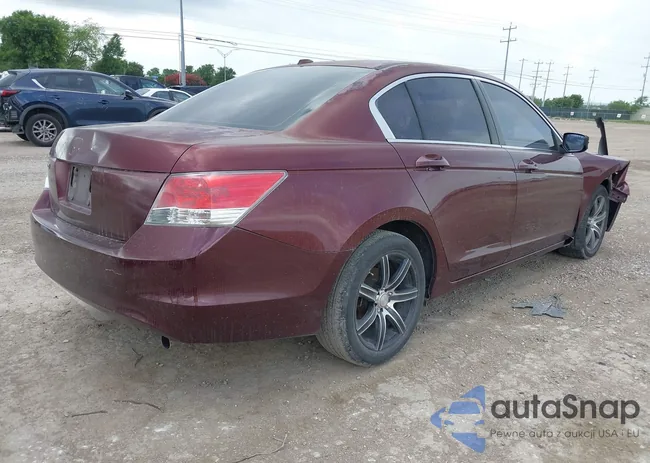 1HGCP26899A096320: 42623010