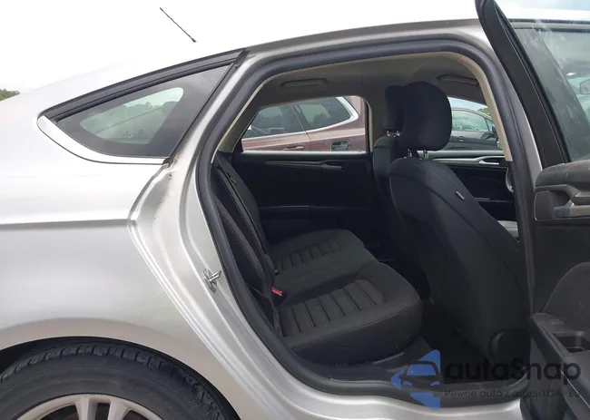 3FA6P0H77JR197943: 42623071