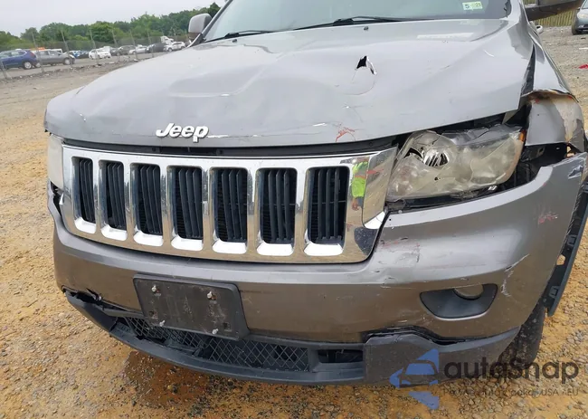 1C4RJFAG3DC556035: 42623153