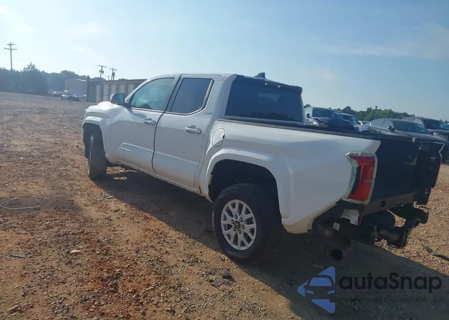 3TYLB5JN1RT050578: 42623158