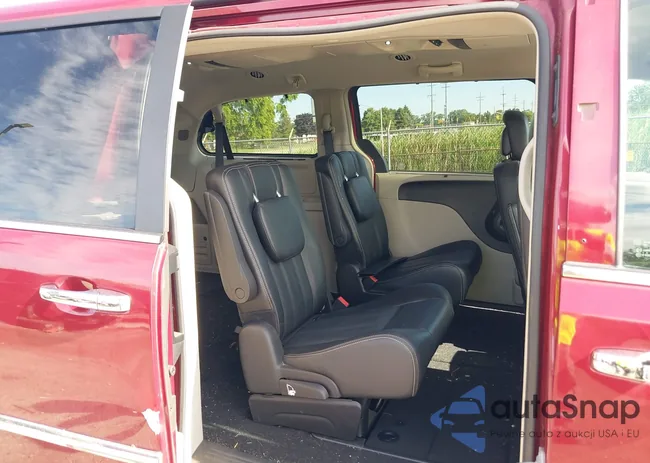 2C4RC1CG1GR208658: 42623312