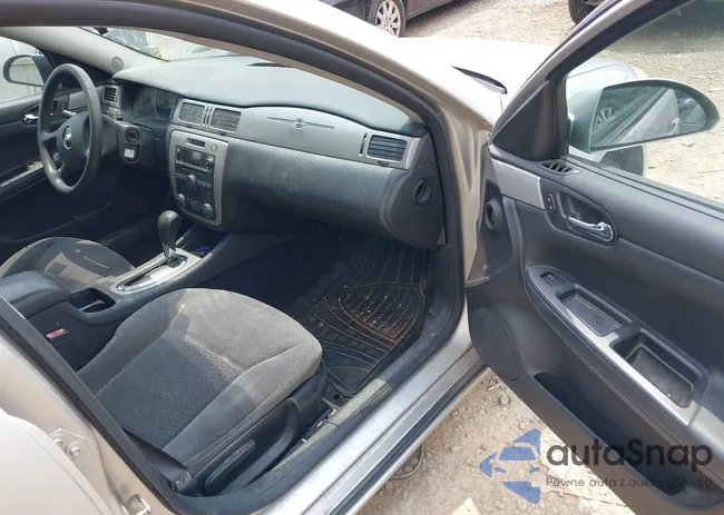 2G1WT58K579154801: 42624507