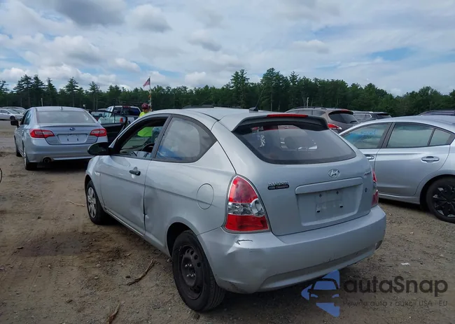 KMHCM36C99U129697: 42624598