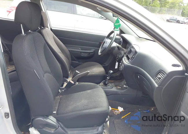 KMHCM36C99U129697: 42624598