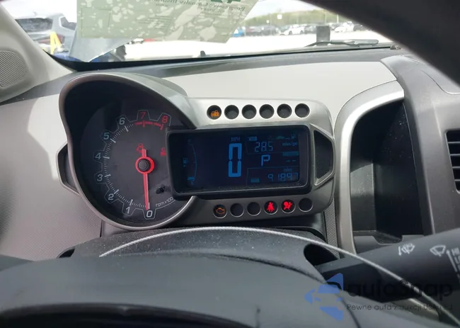 1G1JC5SH2F4207981: 42624692