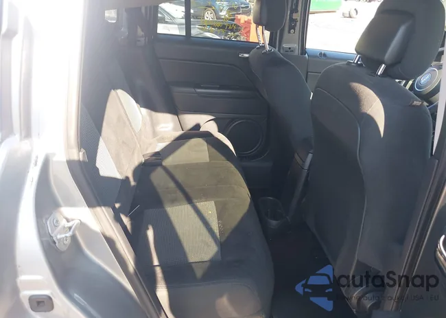 1C4NJCBA3FD313460: 42624810