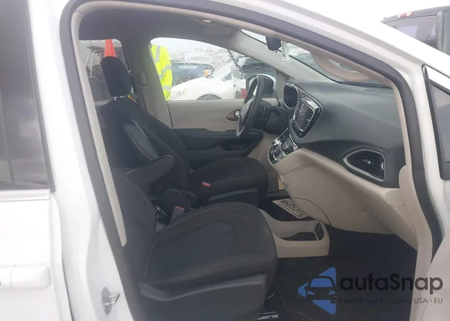 2C4RC1CG3PR525941: 42624095