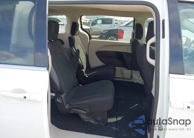 2C4RC1CG3PR525941: 42624095