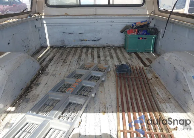 1GCGC24M2GJ106548: 42624330