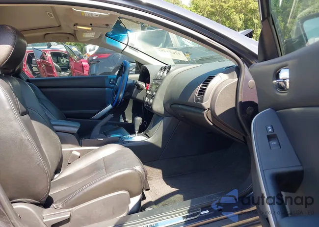 1N4BL2EP4BC166692: 42625458