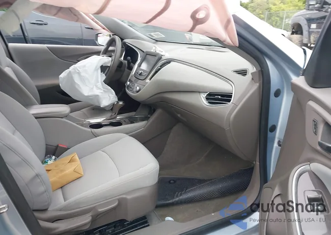 1G1ZE5STXHF292884: 42625598