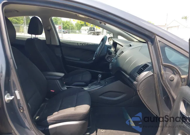 KNAFK4A6XG5554154: 42625667