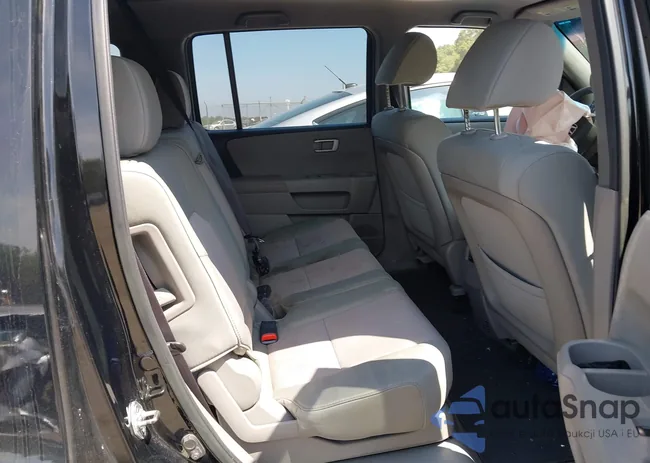 5FNYF4H40DB067558: 42625714