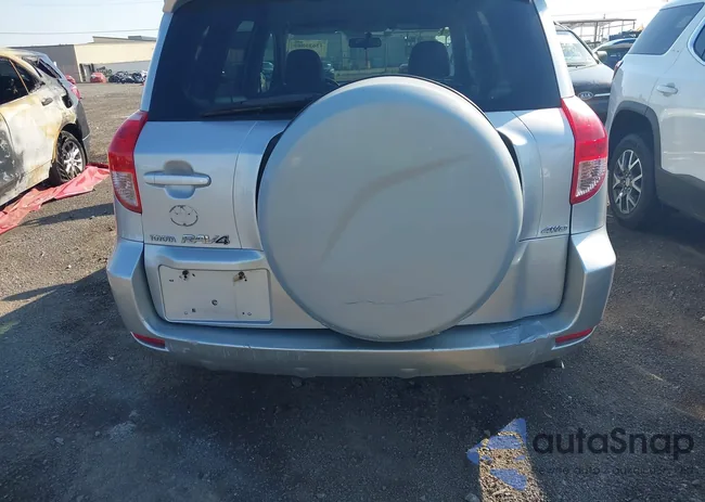 JTMBD33V676034795: 42625863