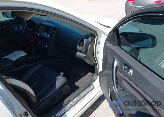 1N4AA5AP6EC447048: 42625937