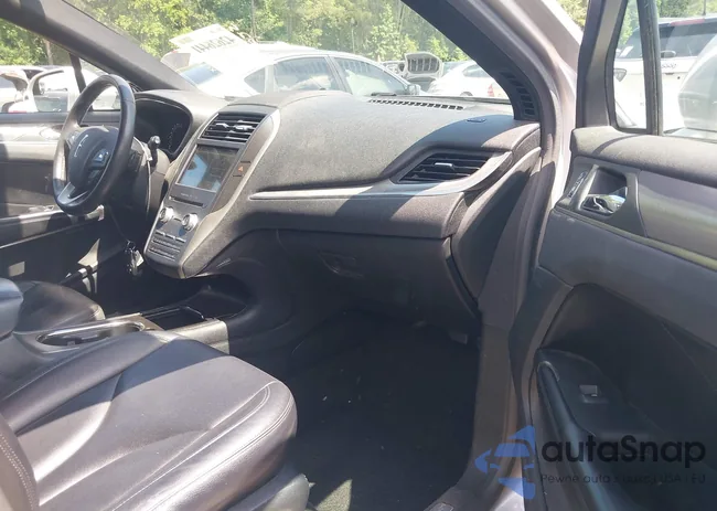 5LMCJ1C91GUJ11808: 42626441