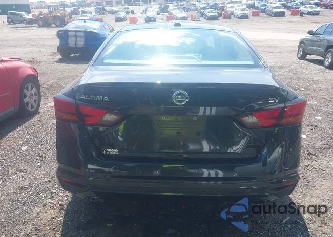 1N4BL4DV2KC103473: 42626665