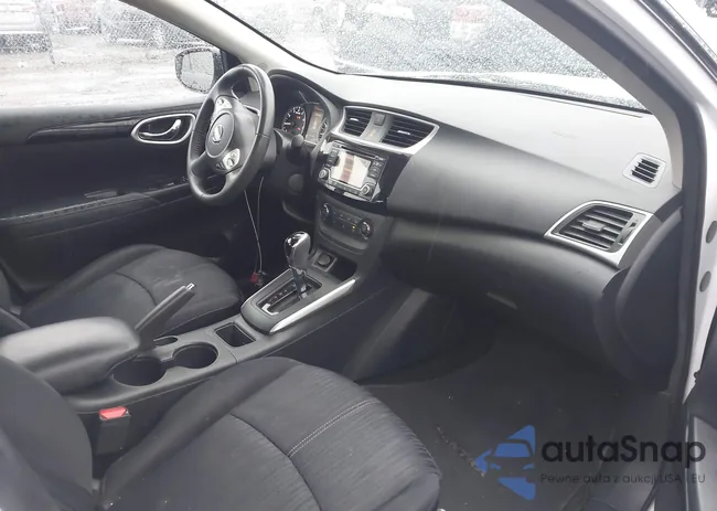 3N1AB7AP5GY318461: 42626817