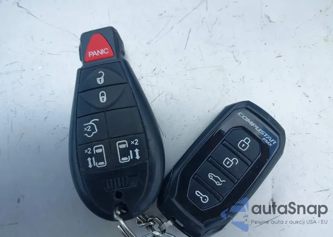 2C4RC1BG2DR805265: 42626861